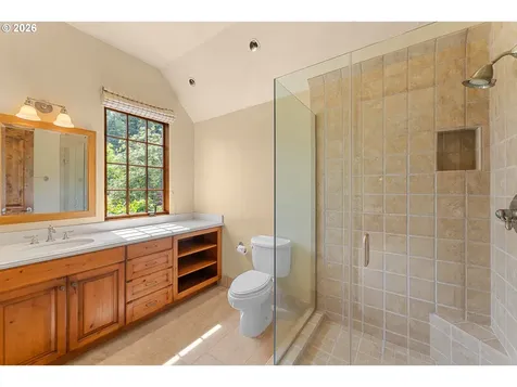 11859 S Riverwood Road Portland OR 97219