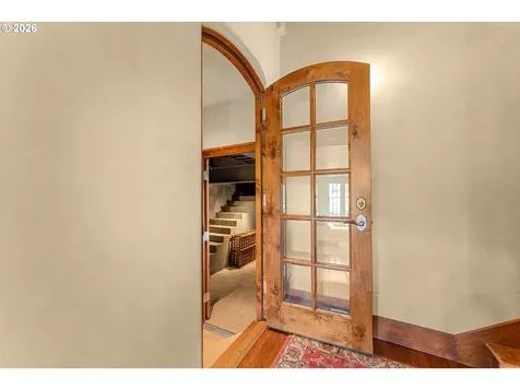 11859 S Riverwood Road Portland OR 97219