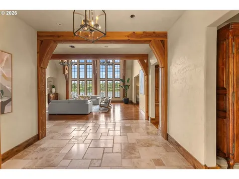 11859 S Riverwood Road Portland OR 97219