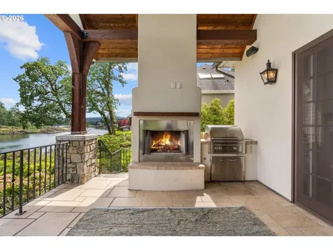 11859 S Riverwood Road Portland OR 97219