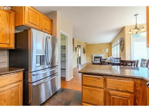 308 SW 38th Loop Gresham OR 97080