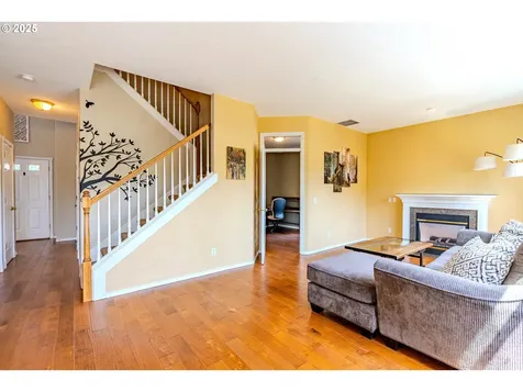 308 SW 38th Loop Gresham OR 97080