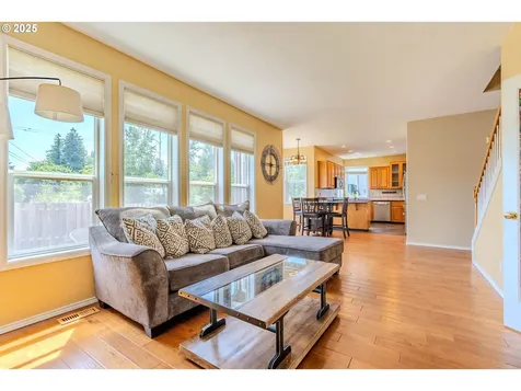 308 SW 38th Loop Gresham OR 97080