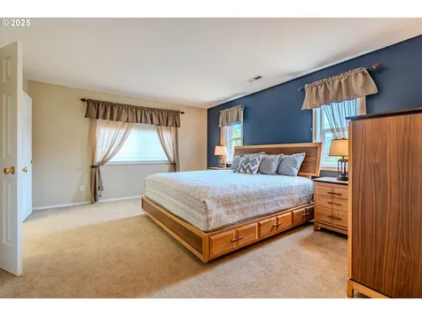 308 SW 38th Loop Gresham OR 97080