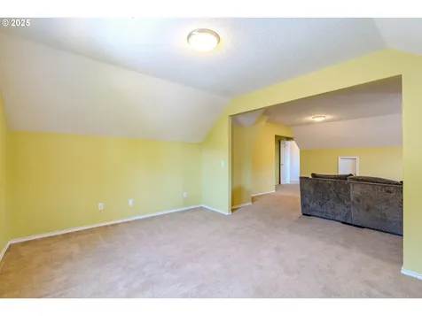 308 SW 38th Loop Gresham OR 97080
