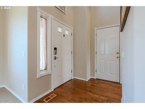 308 SW 38th Loop Gresham OR 97080