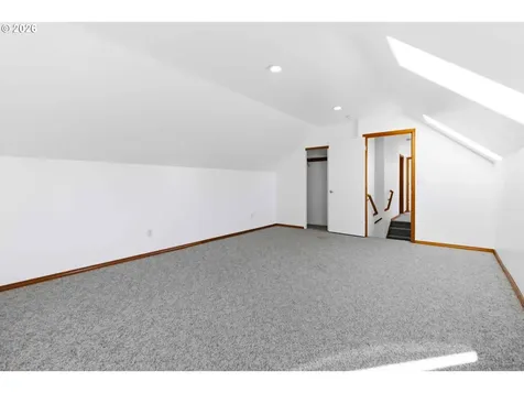 128 Flagstone Drive Silver Lake WA 98645