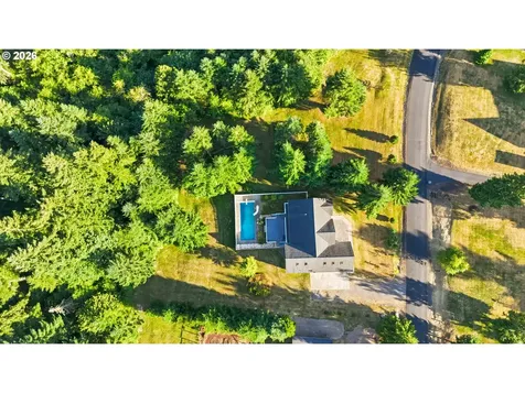 128 Flagstone Drive Silver Lake WA 98645