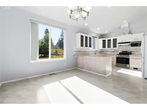 128 Flagstone Drive Silver Lake WA 98645