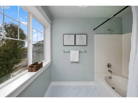 4585 Y Street Washougal WA 98671