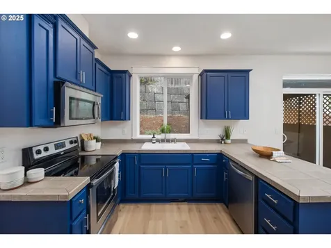 4585 Y Street Washougal WA 98671