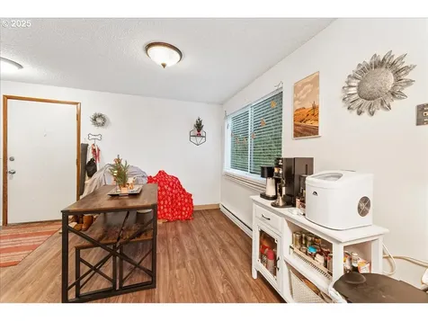 220 SE 3rd Avenue Canby OR 97013
