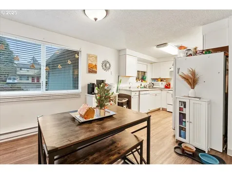 220 SE 3rd Avenue Canby OR 97013