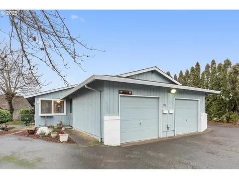220 SE 3rd Avenue Canby OR 97013