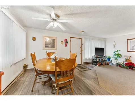 220 SE 3rd Avenue Canby OR 97013