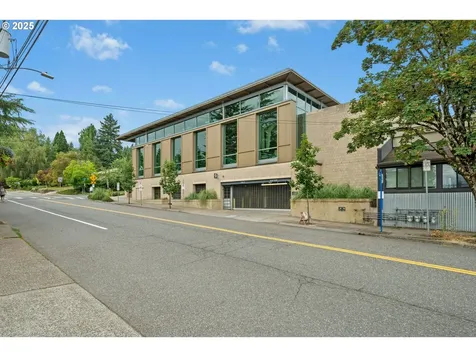 991 SW Westwood Drive Portland OR 97239