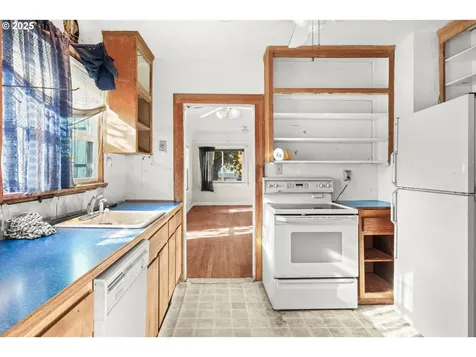 3934 NE Mallory Avenue Portland OR 97212