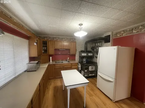 54872 Second Street Heppner OR 97836