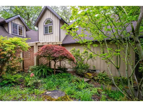 3367 Videra Drive Eugene OR 97405