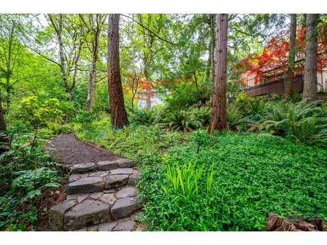 3367 Videra Drive Eugene OR 97405