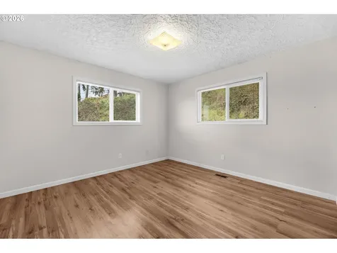 8121 NW Fruit Valley Road Vancouver WA 98665