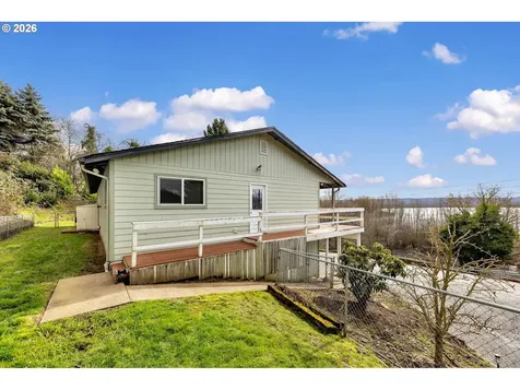 8121 NW Fruit Valley Road Vancouver WA 98665