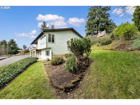 8121 NW Fruit Valley Road Vancouver WA 98665