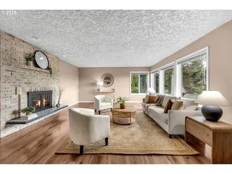 8121 NW Fruit Valley Road Vancouver WA 98665