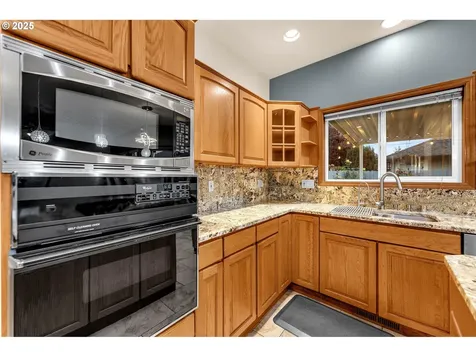 13107 SE 26th Street Vancouver WA 98683