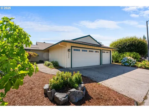 2352 NE 151st Avenue Portland OR 97230