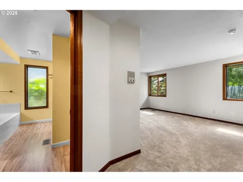 2352 NE 151st Avenue Portland OR 97230