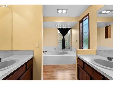2352 NE 151st Avenue Portland OR 97230