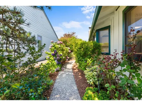 2352 NE 151st Avenue Portland OR 97230