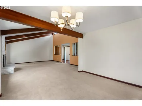 2352 NE 151st Avenue Portland OR 97230