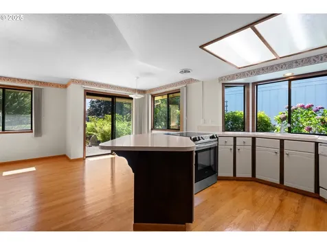 2352 NE 151st Avenue Portland OR 97230
