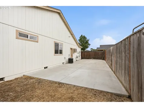 7410 Desert View Drive White City OR 97503