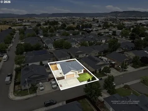 7410 Desert View Drive White City OR 97503
