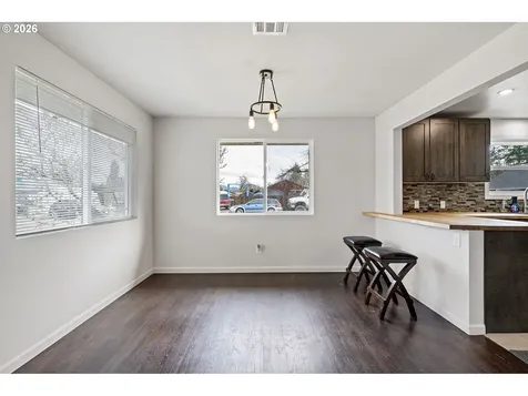 1409 Clark Avenue Cottage Grove OR 97424