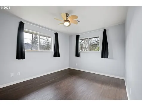 1409 Clark Avenue Cottage Grove OR 97424