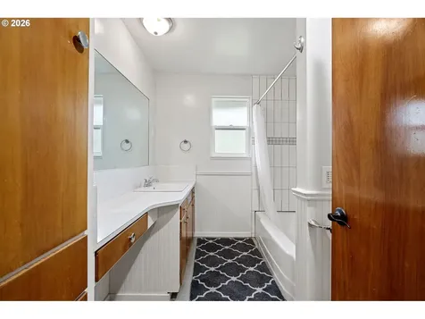 1409 Clark Avenue Cottage Grove OR 97424