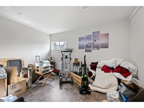 1409 Clark Avenue Cottage Grove OR 97424