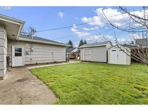 1409 Clark Avenue Cottage Grove OR 97424