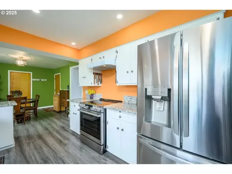 609 NE 19th Street Mcminnville OR 97128