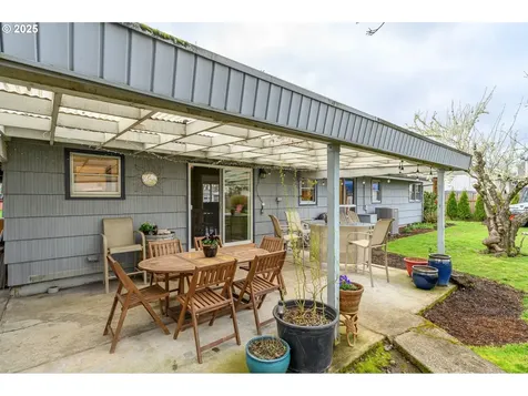 609 NE 19th Street Mcminnville OR 97128