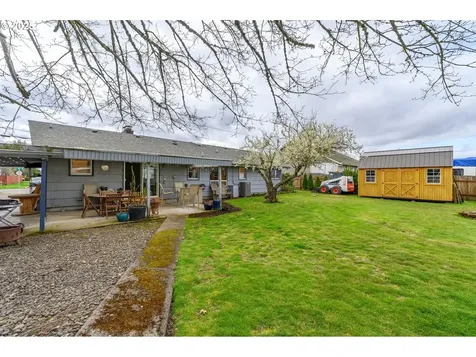 609 NE 19th Street Mcminnville OR 97128