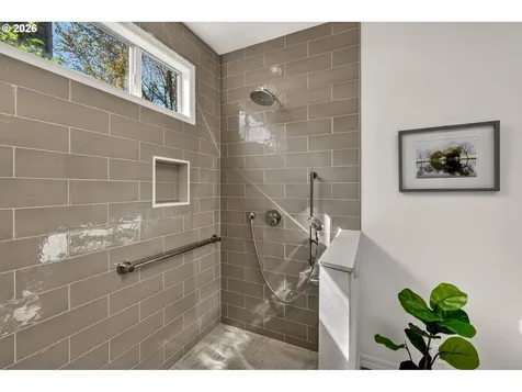 15720 NW Saint Andrews Drive Portland OR 97229