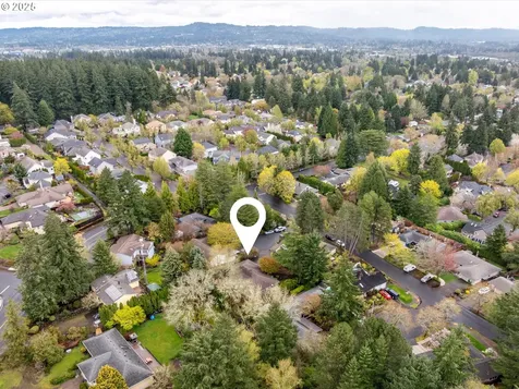 8575 SW Bridletrail Avenue Beaverton OR 97008