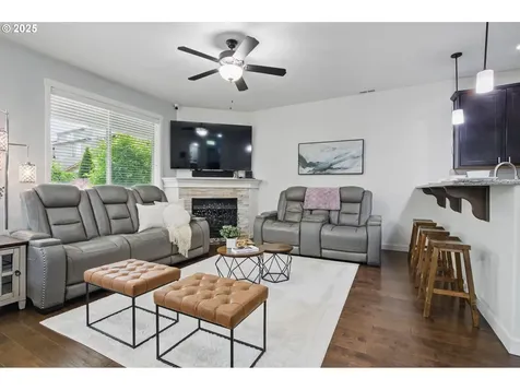 10610 NW 303rd Place North Plains OR 97133