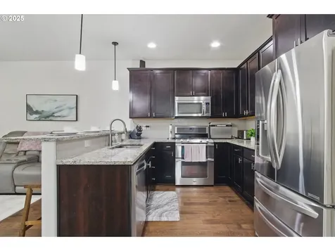 10610 NW 303rd Place North Plains OR 97133