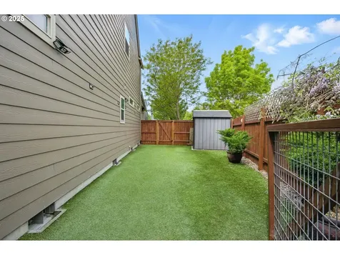 10610 NW 303rd Place North Plains OR 97133